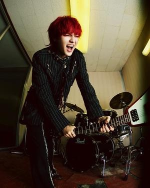 One or Eight (MV & Shoot) 17